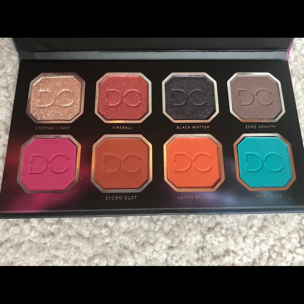 Celestial Thunder Eye Shadow Palette